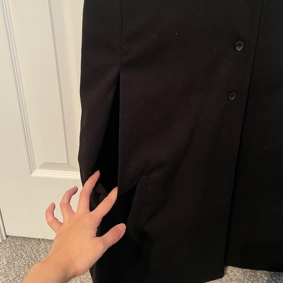 Button Cape Jacket - Picture 4 of 5